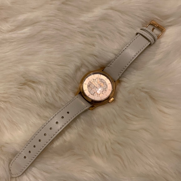 Authentic COACH Rose Gold Dial Signature C WATCH Ivory Genuine Leather Band - Picture 8 of 16